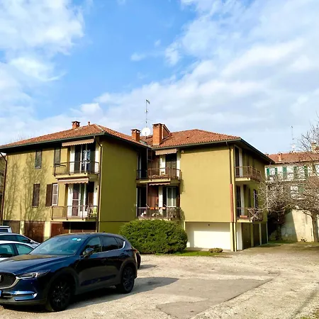 149 Borgo Ticino Attico Di Lusso Con Terrazzo E Parking Privato Apartment