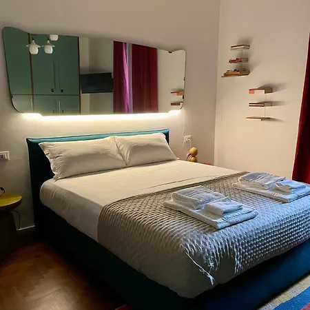 149 Borgo Ticino Attico Di Lusso Con Terrazzo E Parking Privato Apartment
